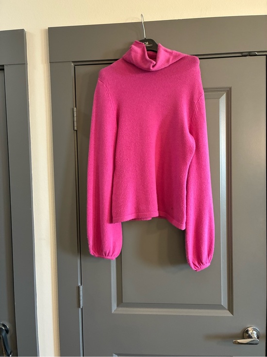 Carolina Herrera Sweaters - CH Carolina Herrera Hot Pink Turtleneck Balloon-Sleeve Sweater